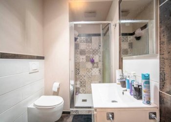 Bagno - Appartamento via Giovanni Amarena, Genova (zona Marassi) - foto 20