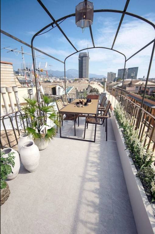Terrazzo - Attic via San Vincenzo, Genova (neighborhood Centro) - photo 3