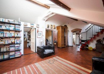 Soggiorno - Attico via San Vincenzo, Genova (zona Centro) - foto 4