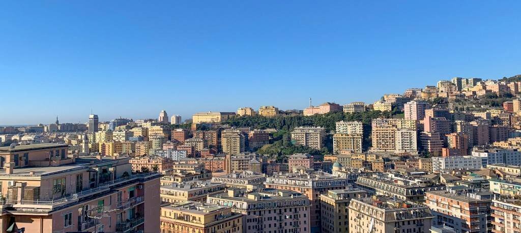 Vista - Appartamento via Giovanni Amarena, 14A, Genova (zona Marassi) - foto 2