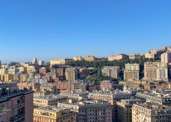 Vista - Appartamento via Giovanni Amarena, 14A, Genova (zona Marassi) - foto 2