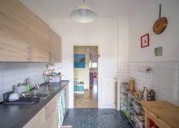Cucina - Appartamento via Giovanni Amarena, 14A, Genova (zona Marassi) - foto 8