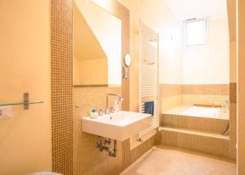 Bagno - Appartamento via Luccoli, Genova - foto 15