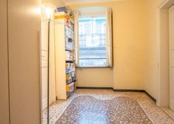 Camera da letto - Appartamento via Luccoli, Genova - foto 17