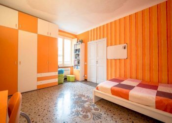 Camera da letto - Appartamento via Luccoli, Genova - foto 19