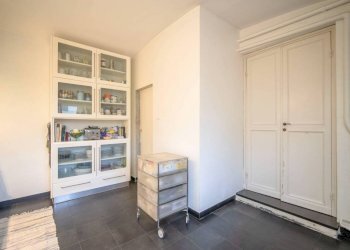 Camera da letto - Appartamento via Luccoli, Genova - foto 30