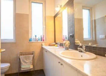Bagno - Appartamento via alla Porta degli Archi, Genova (zona Carignano) - foto 21