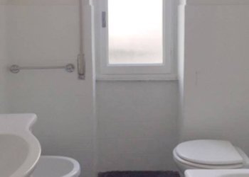 Bagno - Appartamento Genova (zona Castelletto) - foto 4