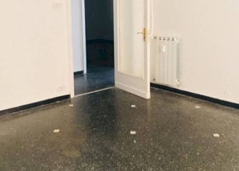 Soggiorno - Appartamento Genova (zona Castelletto) - foto 6