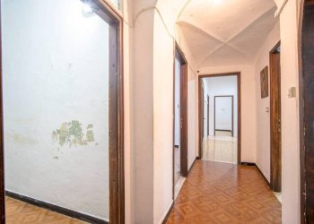Corridoio - Appartamento piazza dei Giustiniani, Genova (zona Centro Storico) - foto 11