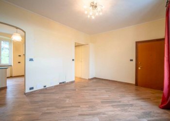 Soggiorno - Appartamento via Bartolomeo Bianco, Genova (zona San Teodoro) - foto 7