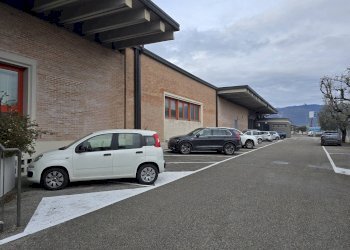 Foto 3 - Locale Commerciale Via San Zeno
 
67, Cassola - foto 3