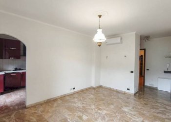 Salone - Trilocale via Rubaldo Merello, Genova (zona Molassana) - foto 7