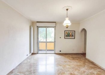 Cucina - Trilocale via Rubaldo Merello, Genova (zona Molassana) - foto 9