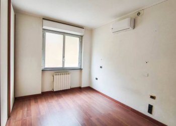 Camera da letto - Trilocale via Rubaldo Merello, Genova (zona Molassana) - foto 29