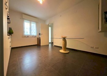 Stanza arredata - Independent house via Montepelato Sud, Montechiarugolo - photo 8