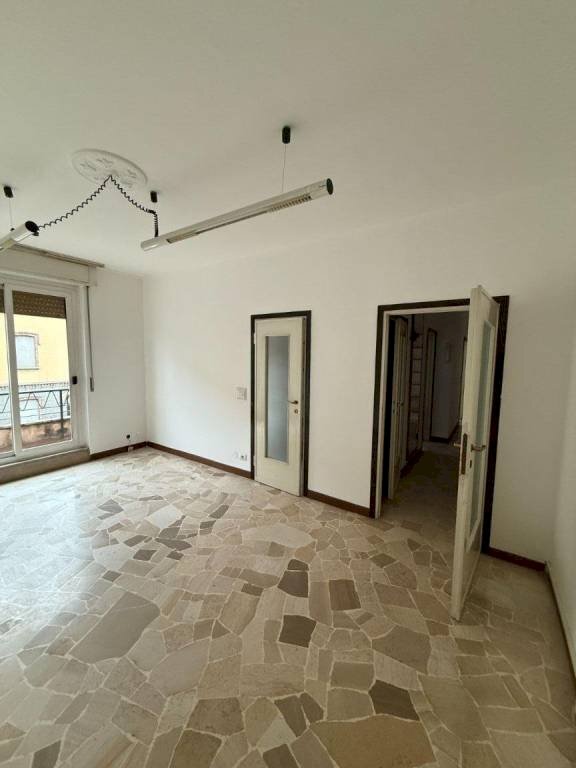 Stanza non arredata - Ufficio via Magenta, Bollate - foto 3