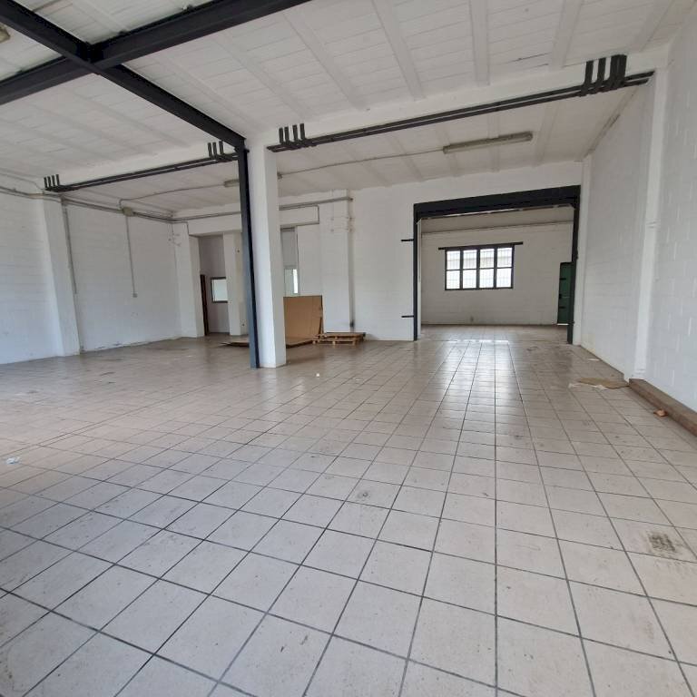 Magazzino - Capannone corso Europa, 83, Rho - foto 2