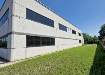 Facciata - Capannone via Enrico Mattei, Pogliano Milanese - foto 6