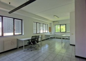 Ufficio - Capannone via Enrico Mattei, Pogliano Milanese - foto 9
