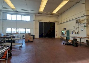 Magazzino - Capannone via Enrico Mattei, Pogliano Milanese - foto 20