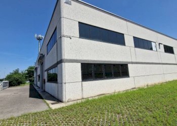 Facciata - Capannone via Enrico Mattei, Pogliano Milanese - foto 25