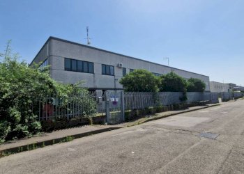 Facciata - Capannone via Enrico Mattei, Pogliano Milanese - foto 26