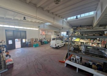 Interno non residenziale - Capannone via Don Luigi Sturzo, Lainate - foto 11