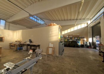 Interno non residenziale - Capannone via Don Luigi Sturzo, Lainate - foto 16