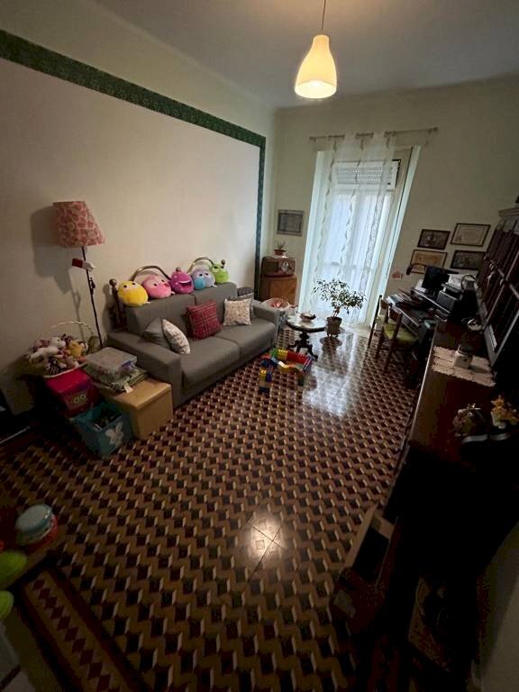 Salone - Trilocale via Santhià, 32, Torino (zona Barriera Milano) - foto 3