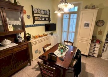 Salone - Trilocale via Santhià, 32, Torino (zona Barriera Milano) - foto 1