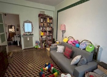 Salone - Trilocale via Santhià, 32, Torino (zona Barriera Milano) - foto 8