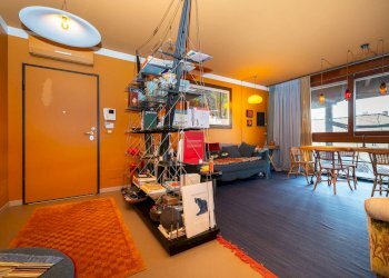 Soggiorno - Trilocale via CHIABRERA, 25, Torino (zona San Salvario) - foto 32