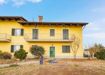 Independent house Bene Vagienna - photo 1