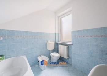 Independent house Bene Vagienna - photo 16