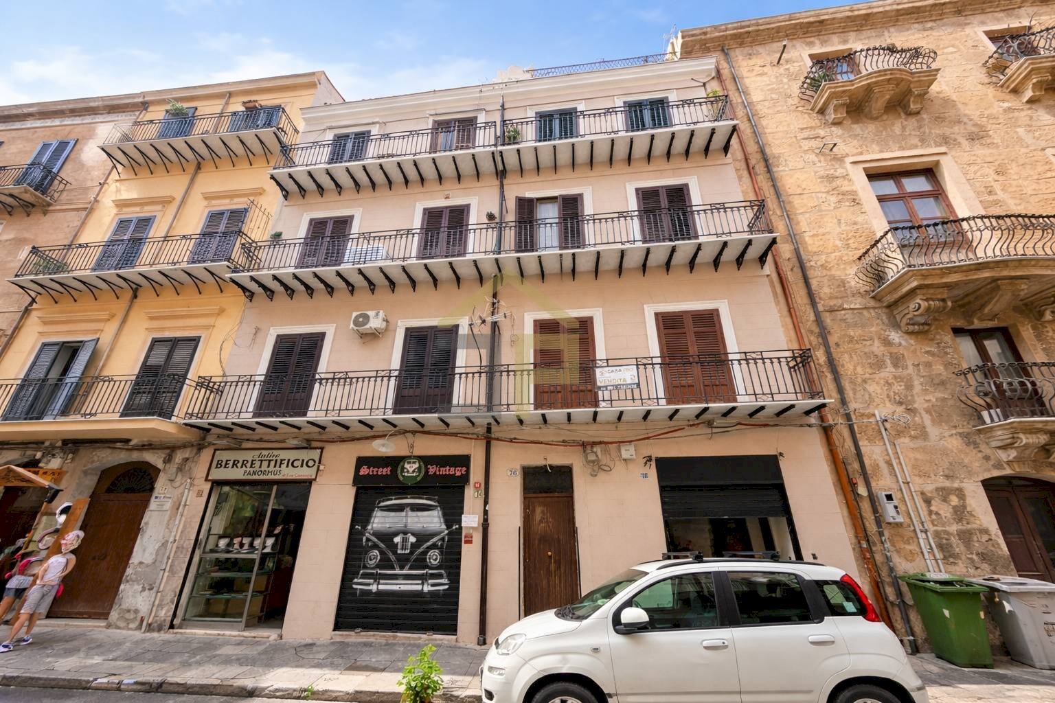 Foto 1 - Three-room apartment via Garibaldi
 
76, Palermo - photo 1