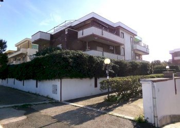 Facciata - Quadrilocale largo Caboto, 4, Anzio - foto 2