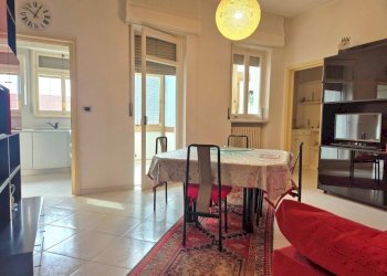 Salone - Appartamento piazza Europa, Cuneo (zona Centro) - foto 19