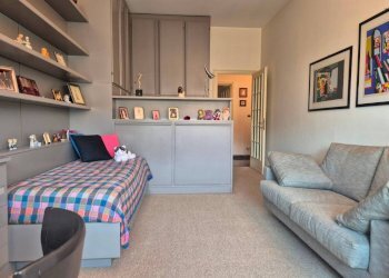 Camera da letto - Appartamento piazza Europa, Cuneo (zona Centro) - foto 29