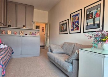 Camera da letto - Appartamento piazza Europa, Cuneo (zona Centro) - foto 30