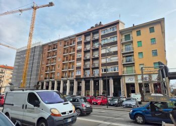 Facciata - Appartamento piazza Europa, Cuneo (zona Centro) - foto 37