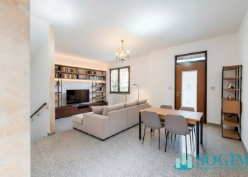 Foto 44 - Villa a Schiera via maria grazia deledda
 
1, Agrate Brianza - foto 44