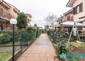 Foto 74 - Villa a Schiera via maria grazia deledda
 
1, Agrate Brianza - foto 74