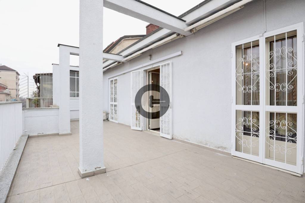 Terrazzo - Attico via Riccardo Sineo, 9, Torino (zona Vanchiglia) - foto 1