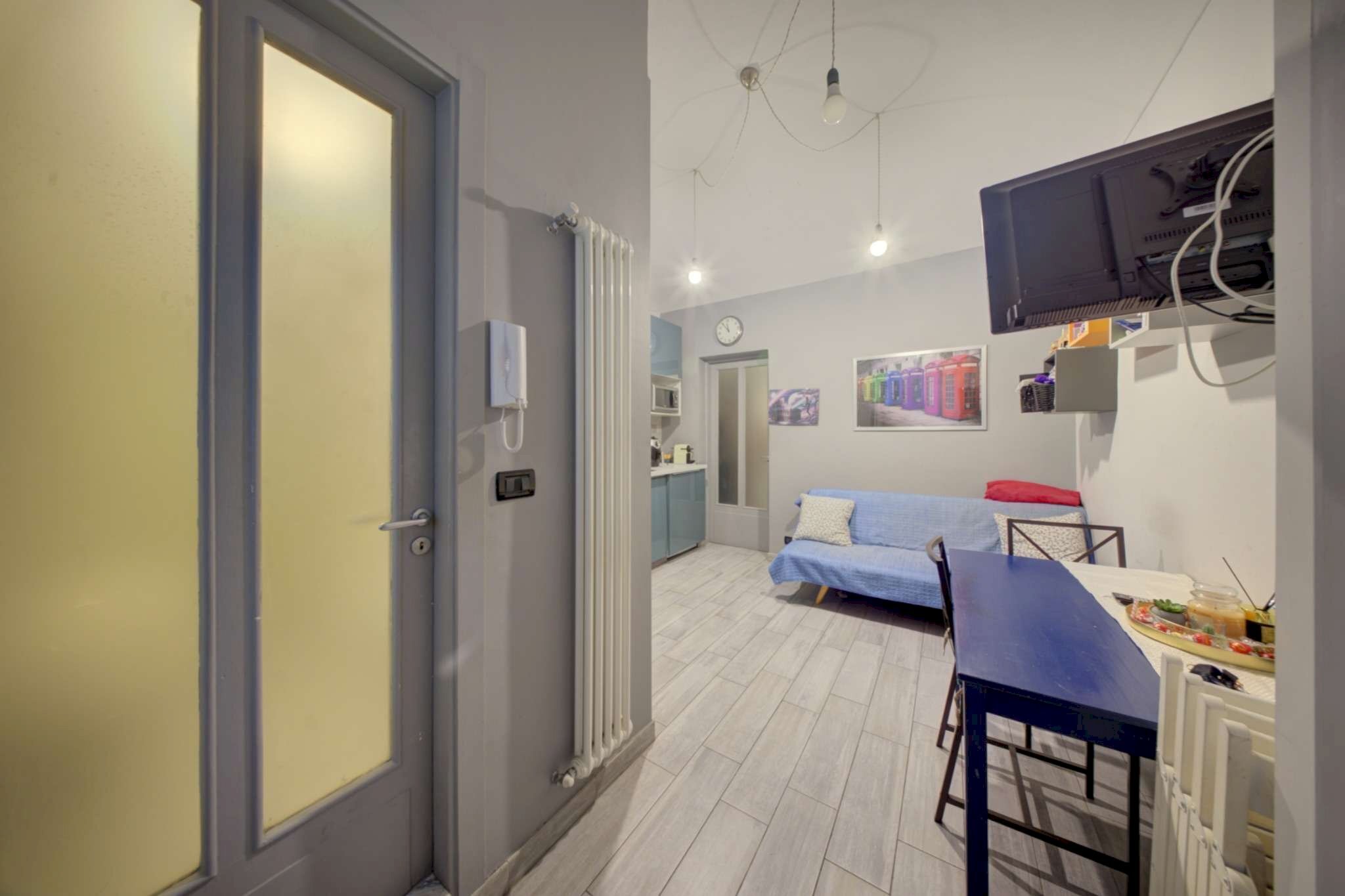 dsc06150_1_2_3_4 - Two-room apartment via Brindisi, 7, Torino (neighborhood Aurora) - photo 2