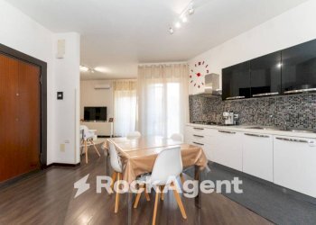 Cucina - Quadrilocale via Spirito Santo, 75, Aci Sant'Antonio - foto 10