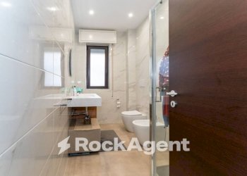 Bagno - Quadrilocale via Spirito Santo, 75, Aci Sant'Antonio - foto 18