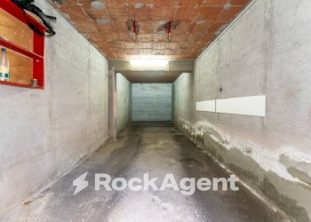 Posto macchina - Quadrilocale via Spirito Santo, 75, Aci Sant'Antonio - foto 33