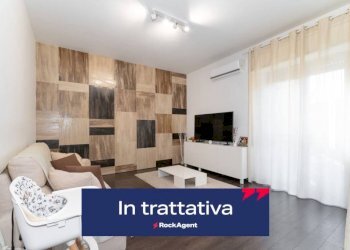 Salone - Quadrilocale via Spirito Santo, 75, Aci Sant'Antonio - foto 1