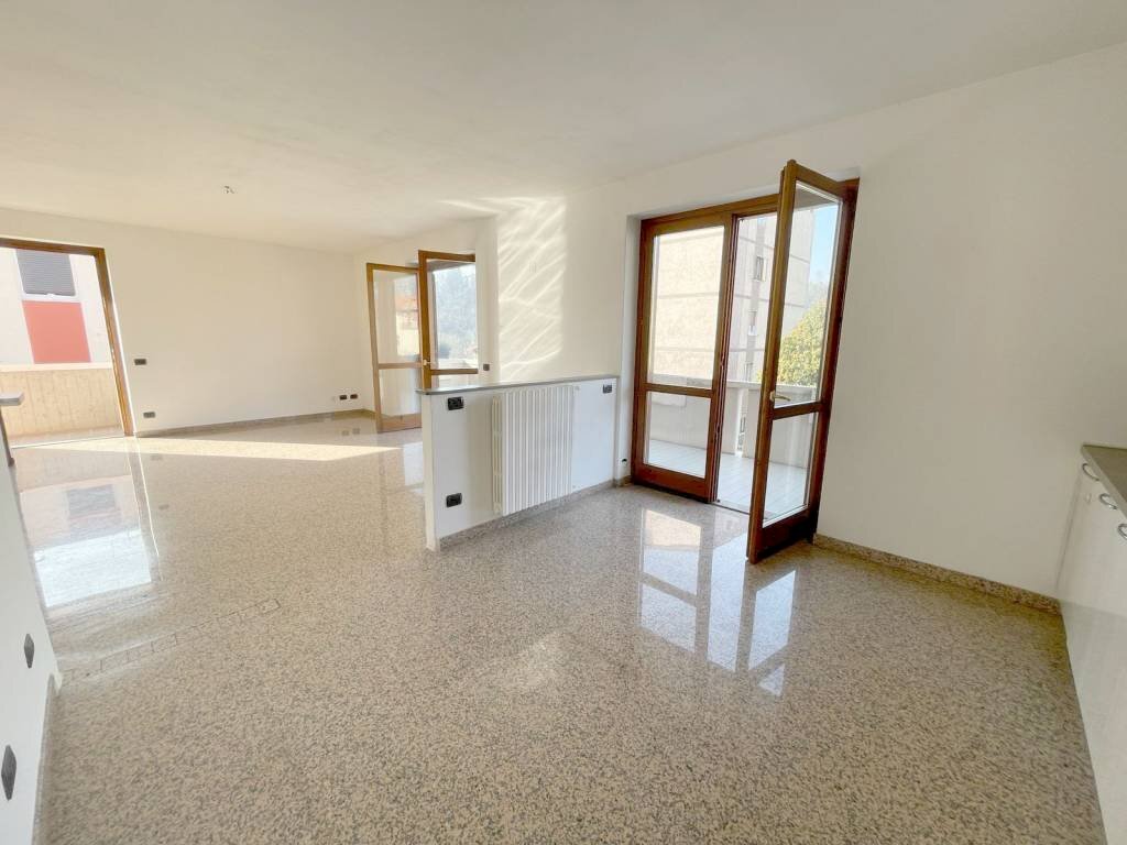Cucina - Trilocale via Giorgio Paglia, Trescore Balneario - foto 3